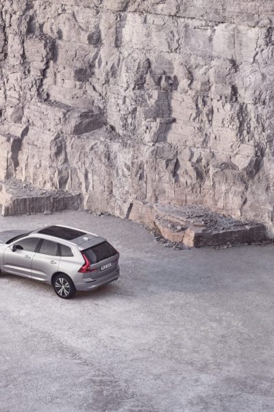 Could Volvo’s XC60 T8 AWD be the answer to SA’s immediate future mobility?